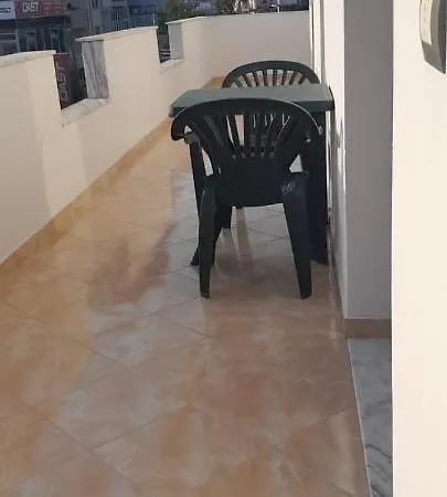 Casa Intera La Paghi Come Una Camera The With The Price Of A Durres