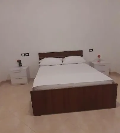 Casa Intera La Paghi Come Una Camera The With The Price Of A Durres